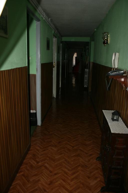 Hostal Madrid Centro Eksteriør billede